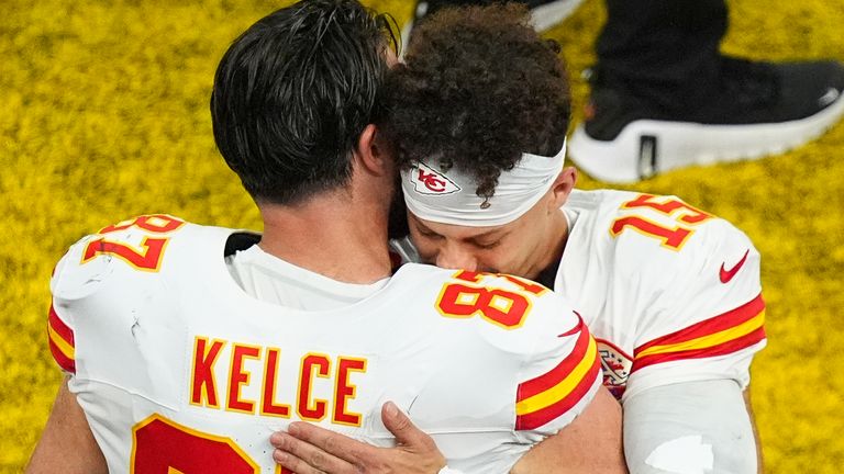 2025 NFL Season Stories: Patrick Mahomes' Win Over the Kansas City Chiefs, Aaron Rodgers' Last Dance, Travis Hunter's Rookie Year