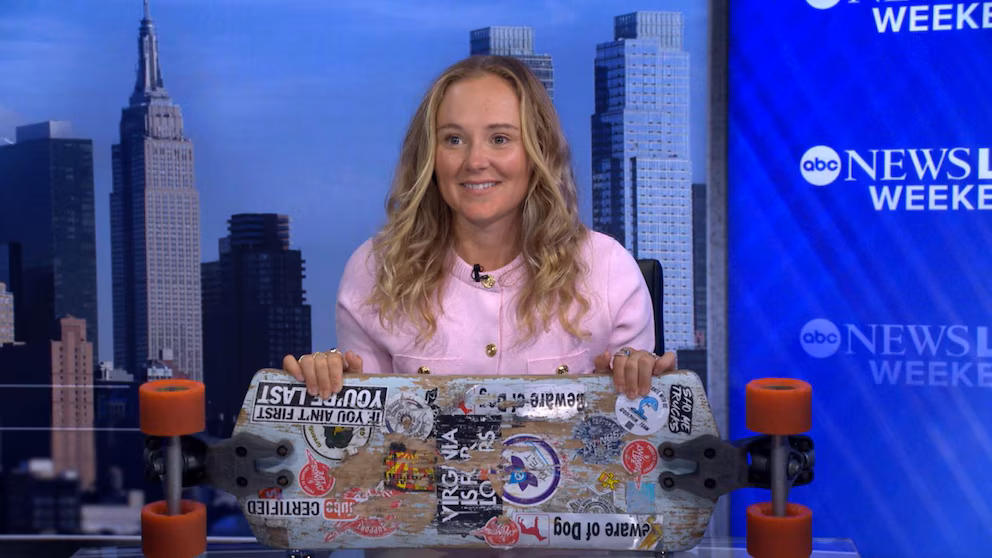 Video: First woman achieves goal of skateboarding across US
