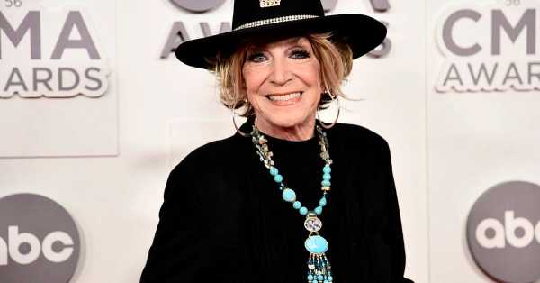 Country singer Jeannie Seely dies at 85