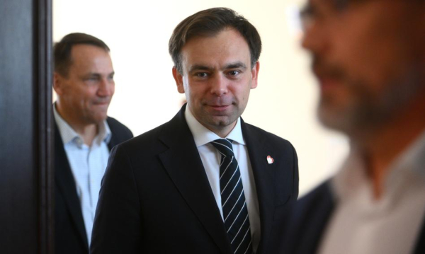 Andrzej Domański holds shares of these companies worth approximately PLN 830,000 in his portfolio.