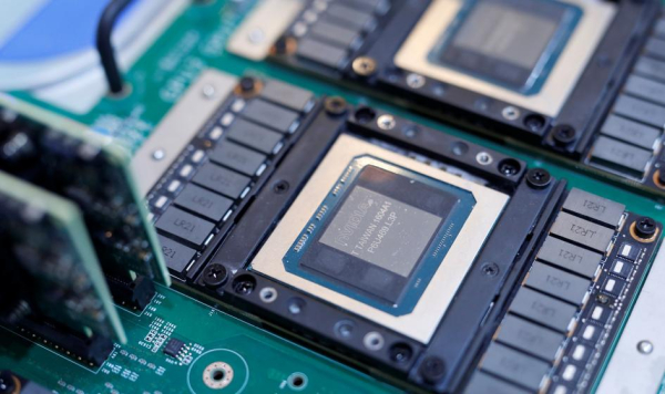 Bloomberg: Chinese authorities are pressuring companies not to use Nvidia H20 chips