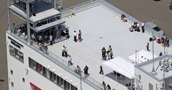 Tsunami warnings eased after waves hit coasts of Japan, Hawaii and US