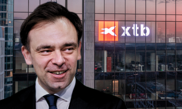 Domański's portfolio contains shares worth a fortune, while XTB clients' portfolios are empty.