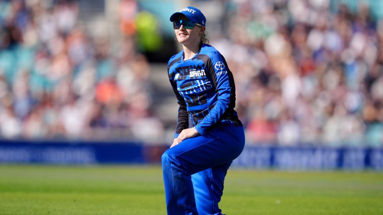 The Hundred: London Spirit thrash Oval Invincibles to advance in qualifying