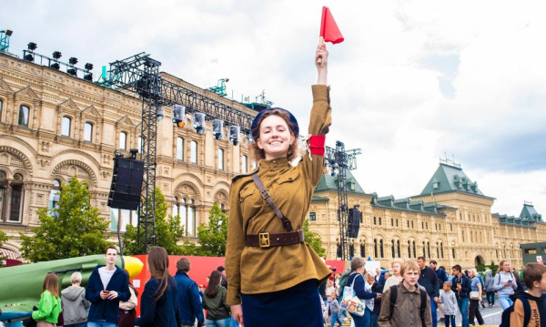 Russia's New Middle Class: “Workers, Entrepreneurs, and Officials Don't Want the War to End”