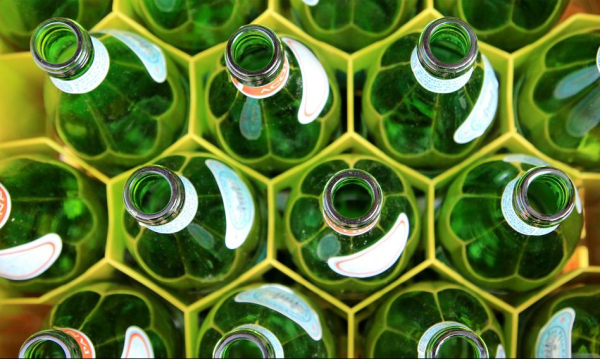 Will single-use glass bottles also be subject to deposits? The Ministry has a plan.
