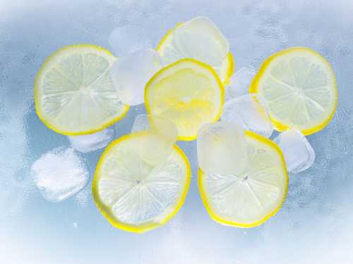 Frozen lemons: why they are healthier than fresh ones and how to freeze them correctly