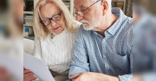Almost two million Ukrainian pensioners dropped out of the PFU lists: how can this be?