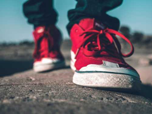 Scientists have determined how much you need to walk per day to extend your life by a year