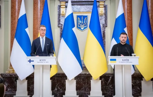 Zelensky compared drones in Poland to the seizure of Crimea