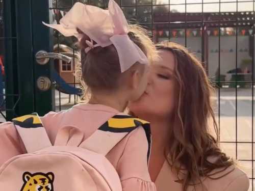 Natalia Mogilevska touchingly took her daughter Sofia to kindergarten and shared the video