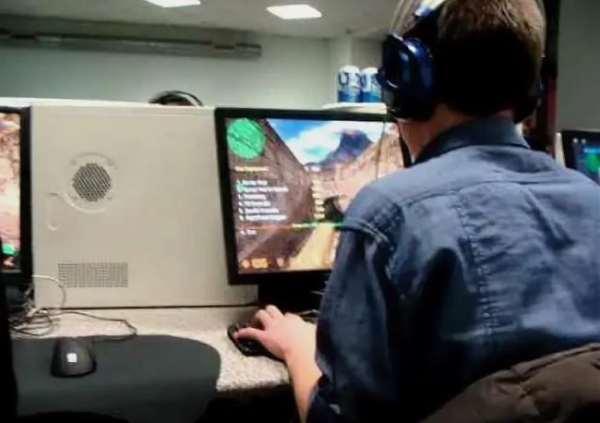 What is Internet addiction and does it need to be treated?