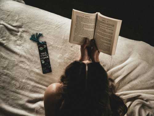 I read these books until dawn. One more chapter and then I'll go to sleep!