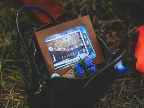 Five little things in your bag that will give you confidence every day