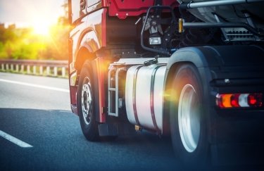 September 2025 truck sales declined 25%.
