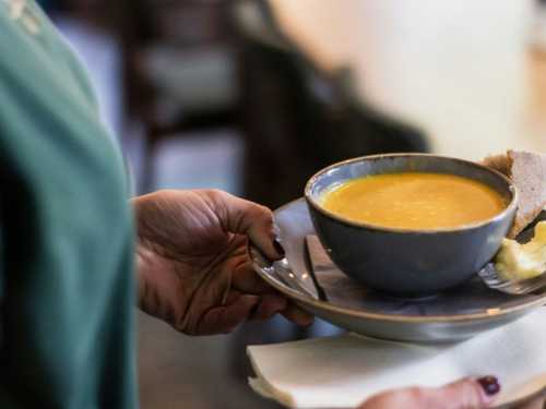 Should you eat soup? Myths and reality