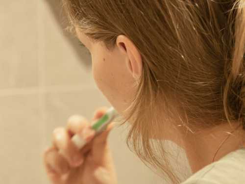 Kefir against cavities? How a common drink can help your teeth