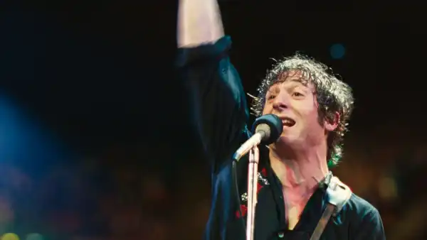 Springsteen Bio: Stripped of Mythology