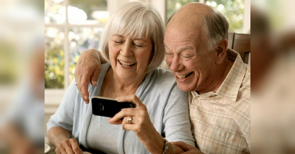 Kyivstar, lifecell and Vodafone: what tariffs do mobile operators offer for pensioners in October