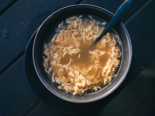 Salt, broth and heart: the dark side of your favorite noodles