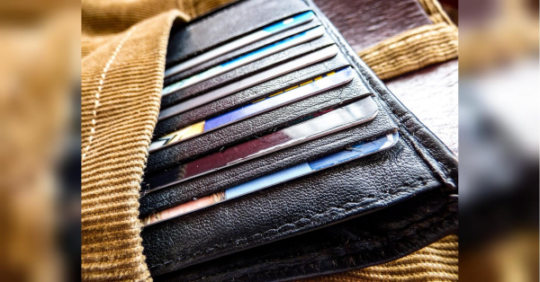 Ukrainians' bank cards have been blocked: what is the reason?