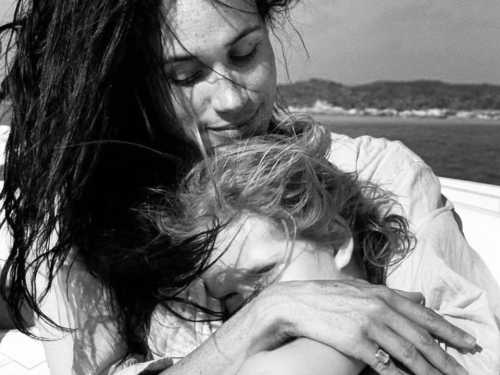 Meghan Markle showed new photos of her daughter Lilibet and addressed girls around the world