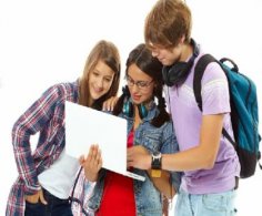 How to maintain privacy when communicating online?