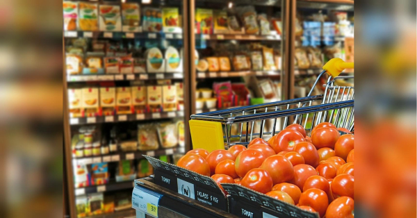 Food, alcohol and transport: The State Statistics Service showed how inflation hits the pockets of Ukrainians