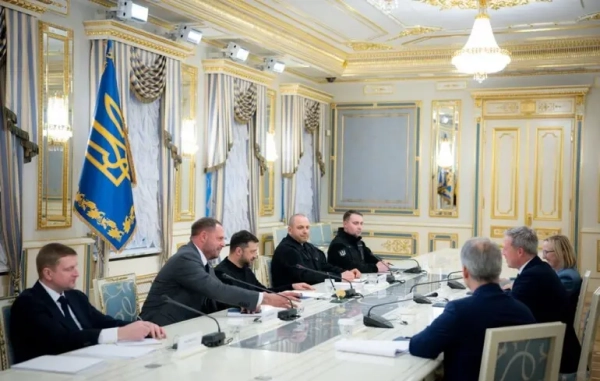 American Peace Proposal: Driscoll Alerts NATO to Potential Future Deterioration if Zelensky Refuses Accord.