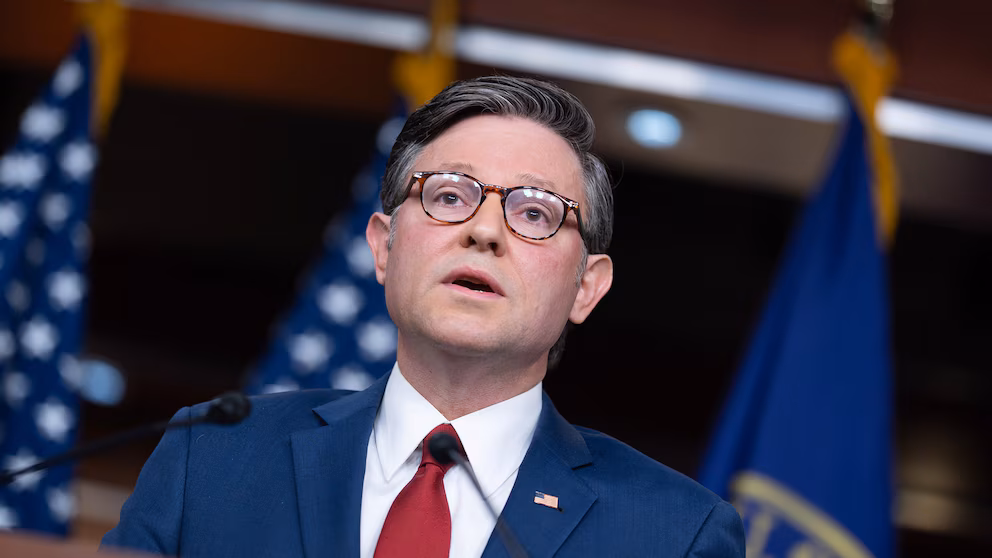 House Approves Spending Measure to Halt Record Government Closure