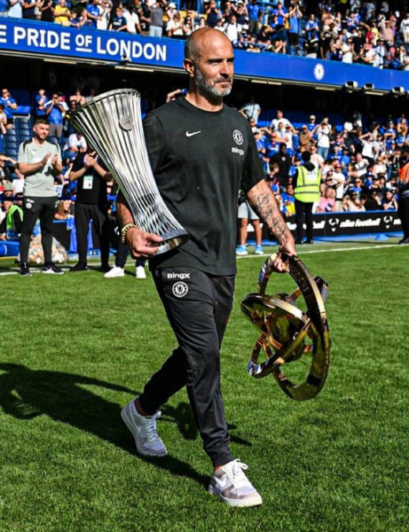 Enzo Maresca won the Conference League and the Club World Cup with Chelsea