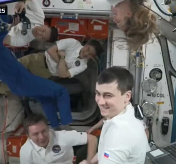 Video: Historic Space Station Medical Rescue