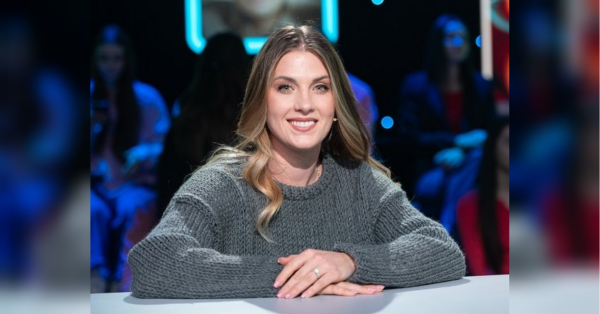 Ukrainian Olympic champion announces pregnancy (video)