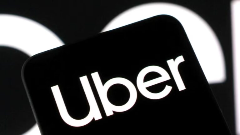 Uber Eats Super Bowl Ad's 'Hungry for the Truth' Video: A Glimpse Behind the Scenes 9