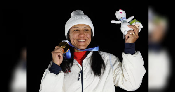 HOME 35 Mother of two deaf children wins Olympic gold in her fifth consecutive Games: touching…