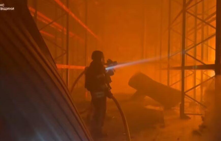 Russia Unleashes Over 440 Missiles, Drones on Ukraine, Zelenskyy Reports