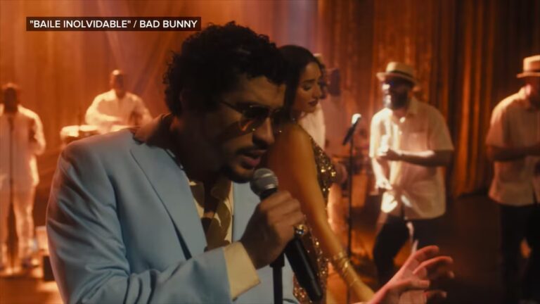 Bad Bunny's Puerto Rican Homecoming: Halftime Significance 19 Bad Bunny's Puerto Rican Homecoming: Halftime Significance 19