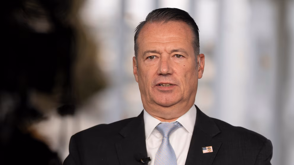 Acting ICE director, CBP commissioner to testify for first time since fatal shootings 4