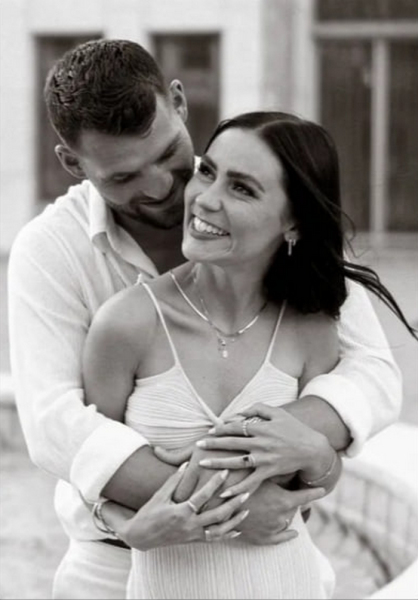 The beautiful wife of a famous football player with Russian roots died at the age of 28 (photo) 7