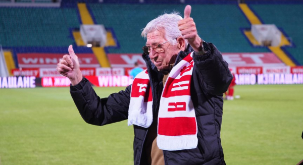 Titled football player who underwent liver transplant and wife's death dies (photo) 6