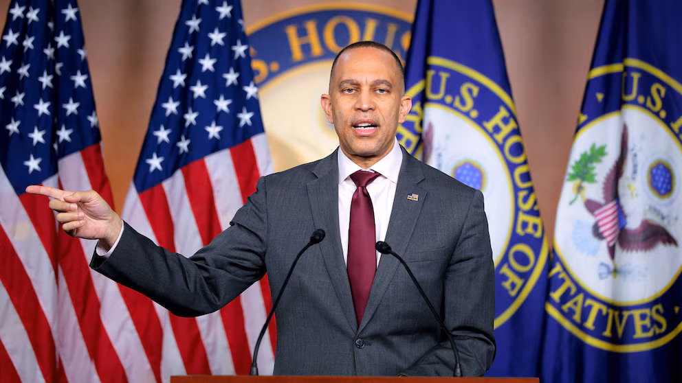 "This Week" Recording 4/5/26: House Democratic Leader Hakeem Jeffries and Congressman Mike Turner 2