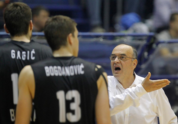 Famous European coach who was the first to beat an NBA team in the USA has died (photo) 4