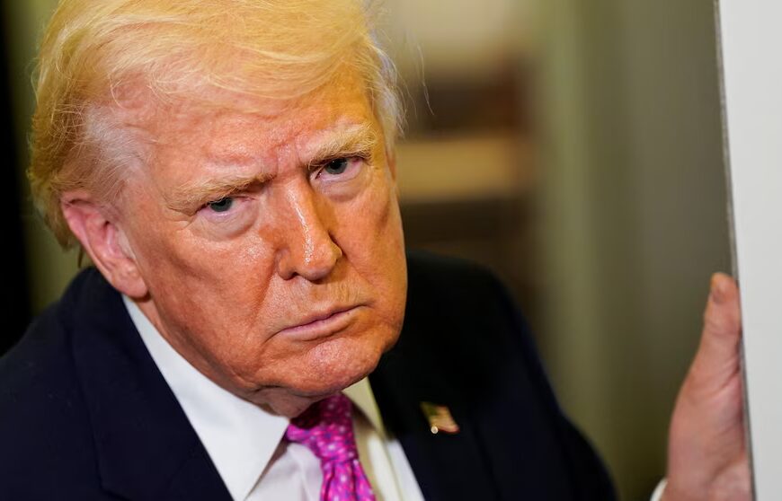 Hormuz Strait Reopens: Trump Deflects Blame.