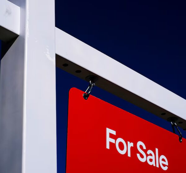 Iran Conflict Sparks Market Jitters; Home Loan Costs Surge to Fall Peak