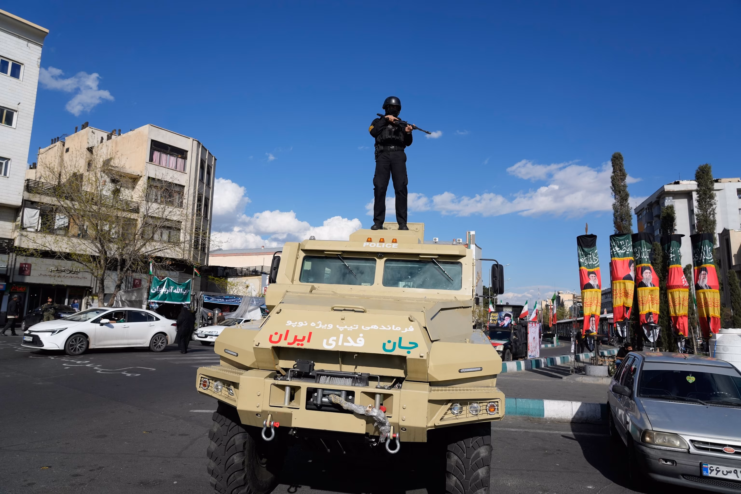 Iran Conflict: Rising Attacks, Widening War (30 Days) 8