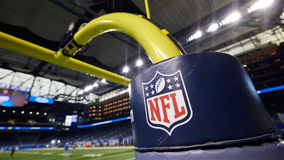 Justice Department Investigates NFL's TV Agreements for Possible Antitrust Breaches, Insiders Claim 3