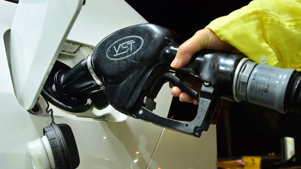 Fuel Costs Surge Past $4 Amid Iran Conflict, Fueling Worldwide Oil Crisis 3
