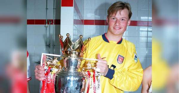 The famous former Arsenal and Juventus goalkeeper died under the wheels of a train:&hellip;