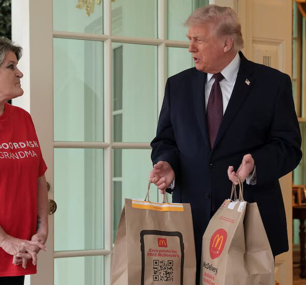 Trump Orders McDonald’s at White House to Promote ‘No Tip Tax’ Stance