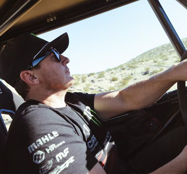 “Monster in the Making”: Casey Currie Talks Building His 700-HP Off-Road Jeep